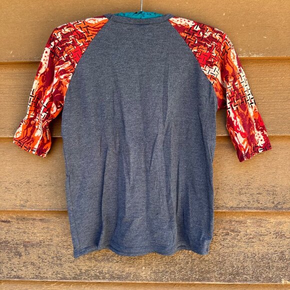 Lularoe Girls Size 10 Baseball Tee Gray With Red & Orange Printed Sleeves - Picture 3 of 9